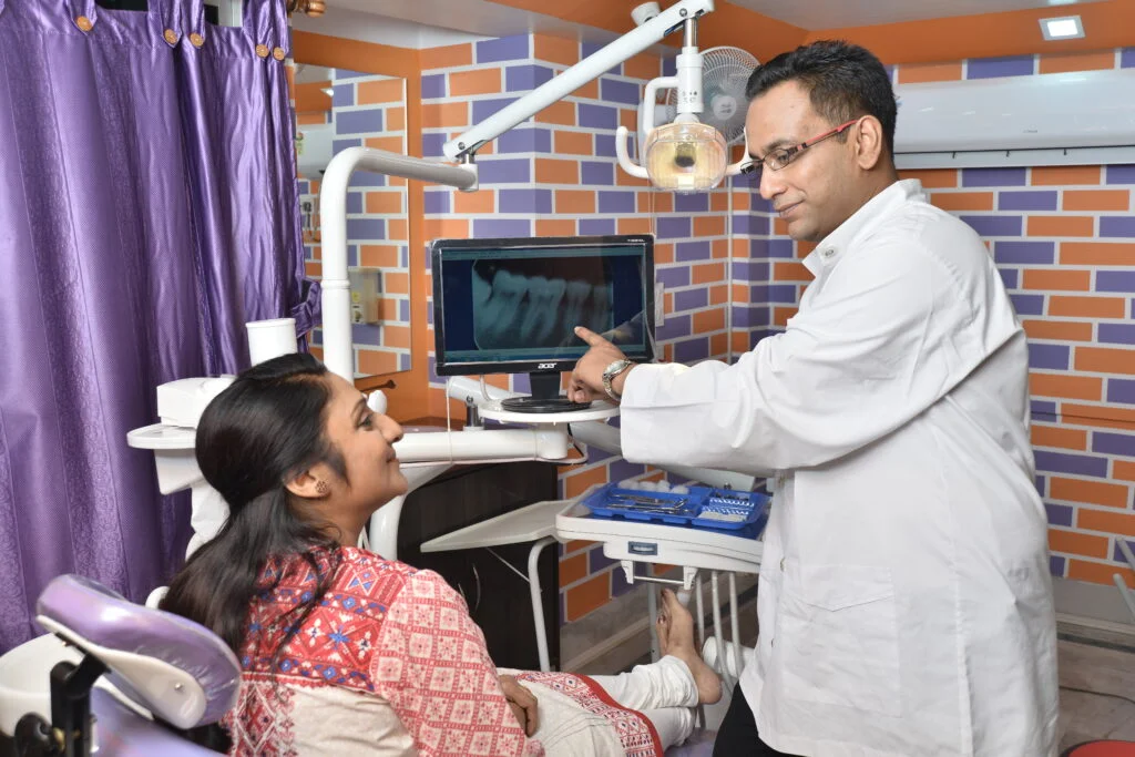 Smiley Dental SEO case study showing growth in organic traffic, revenue and keyword rankings